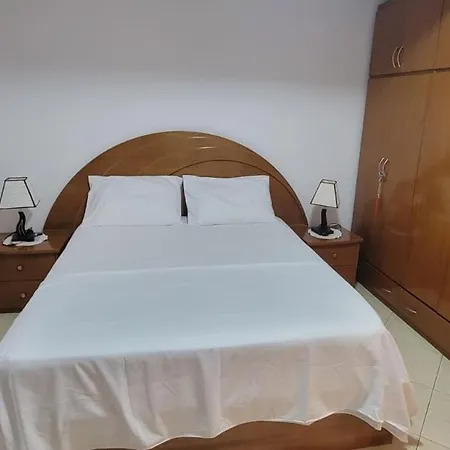 Apartment J&p Pogradec
